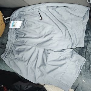 Men's Nike shorts size medium